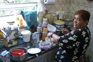 Dona Luzia Cooks a meal for Volunteers